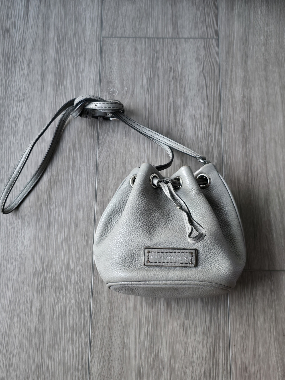 Marc by Marc Jacobs Leather Bucket Bag Drawstring Crossbody Designer Handbag
